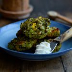 Bagte broccolifrikadeller med quinoa