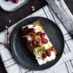 Ristet brød med burrata